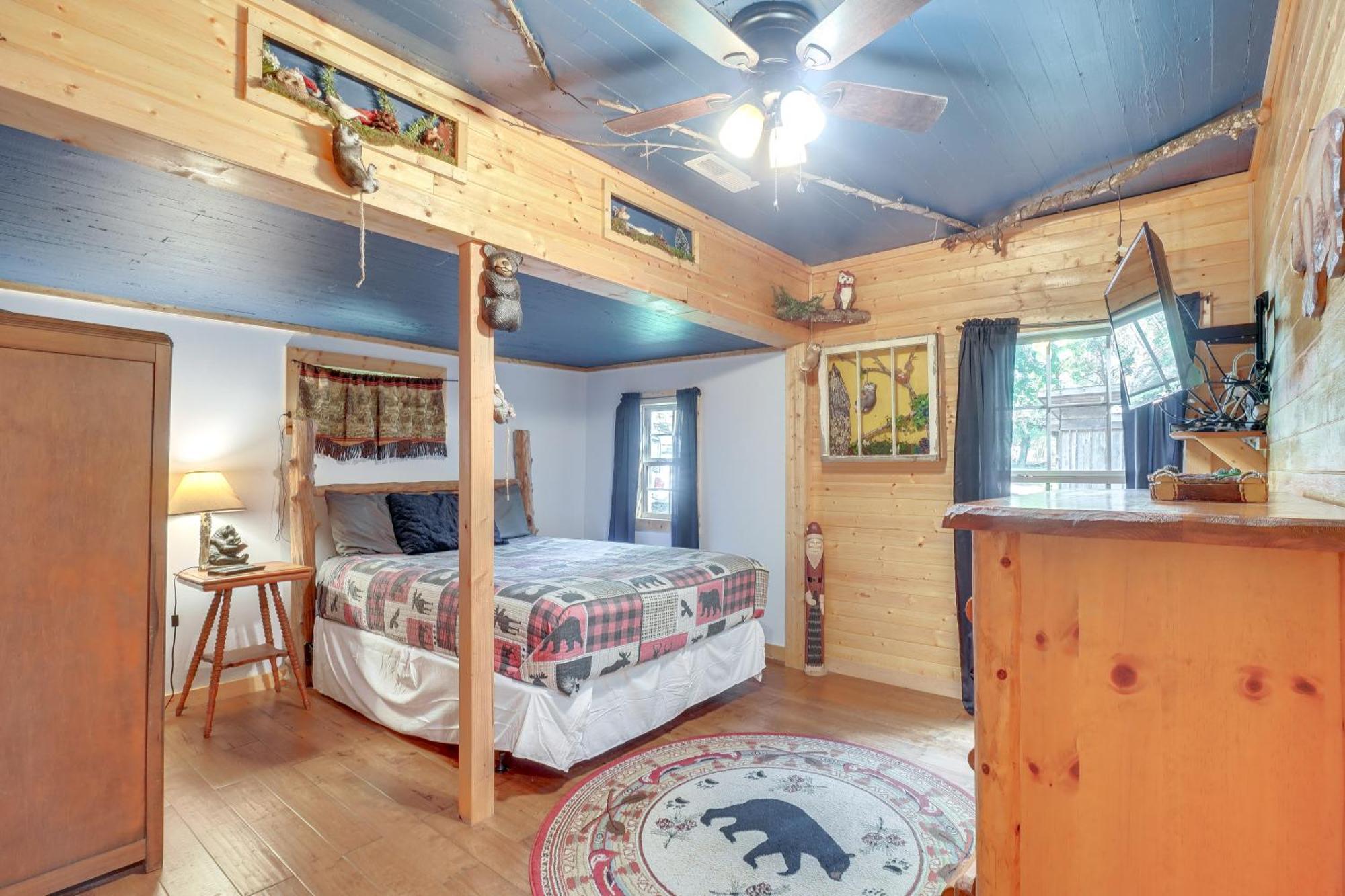 Just Fur Relaxin Sevierville Cabin With Hot Tub! Екстер'єр фото